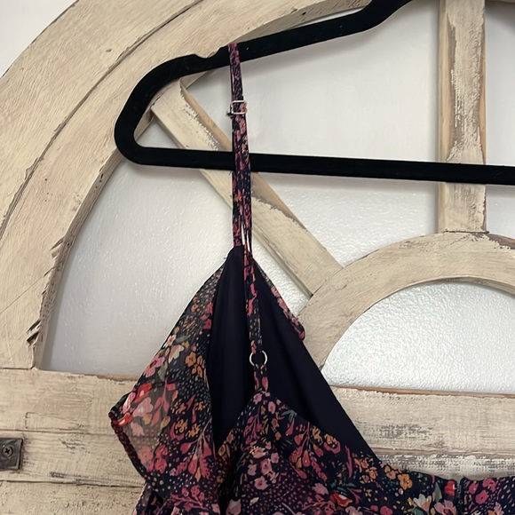 NWT Arula Floral Ruffle Accent Dress - Picture 6 of 10